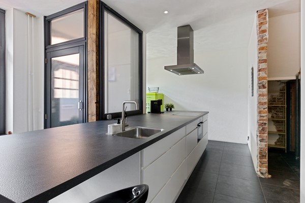 Photo - For sale: “A distinctive and luxurious home in a prime location in the heart of Maastricht”!